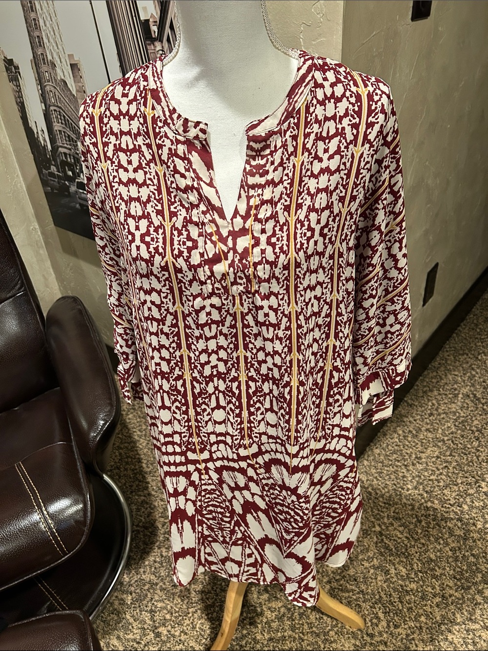 Umgee Maroon and Cream Patterned V-Neck Tunic dress size medium